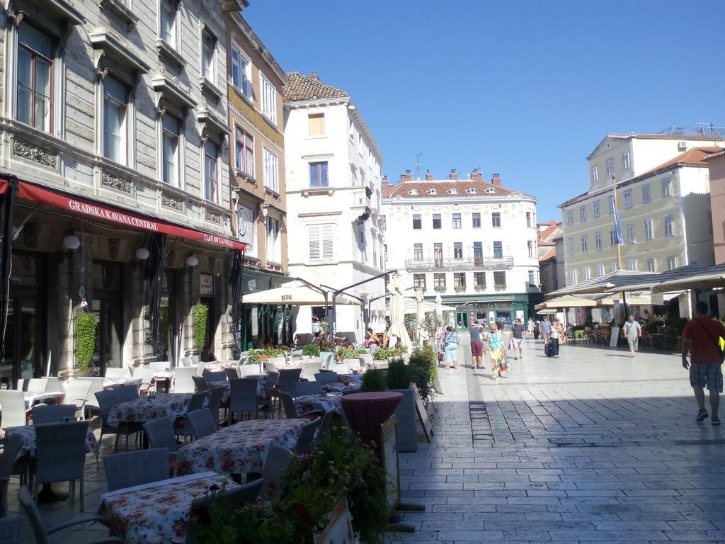 Apartments Crvena Orhideja Split Dış mekan fotoğraf